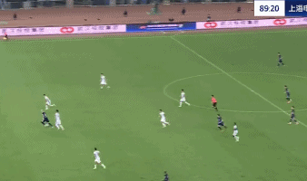 成都蓉城登顶!申花遭绝杀,国安6球惨败,4队只差2分海港已掉队